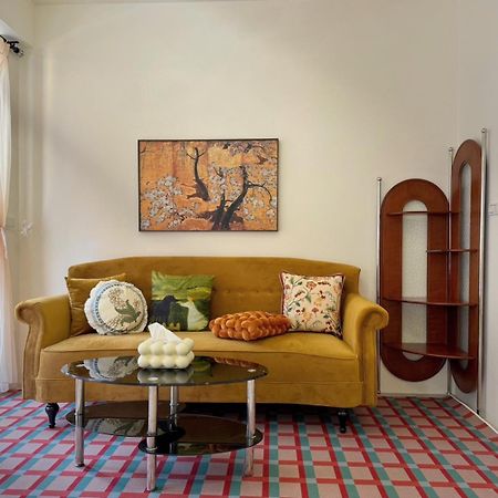 Kaohsiung Raifong Corner Homestay Kültér fotó
