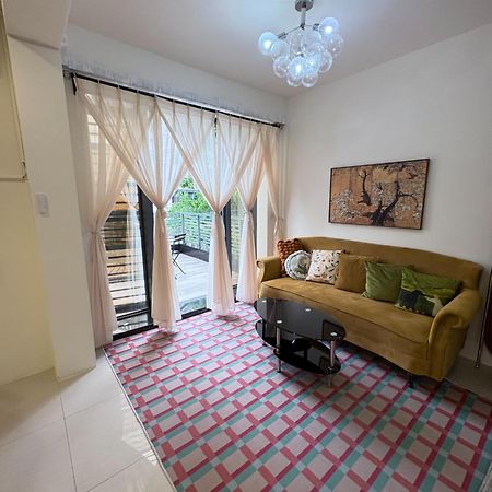 Kaohsiung Raifong Corner Homestay Kültér fotó