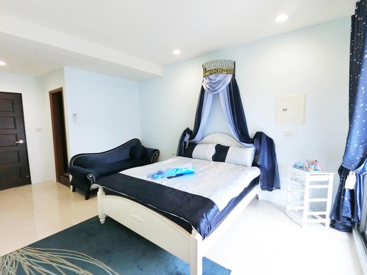 Kaohsiung Raifong Corner Homestay Kültér fotó