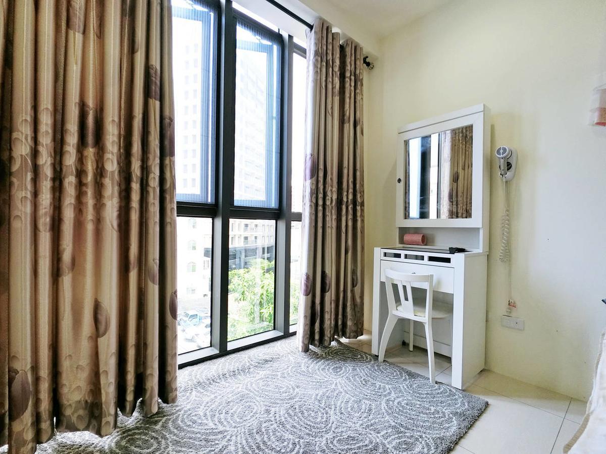 Kaohsiung Raifong Corner Homestay Kültér fotó