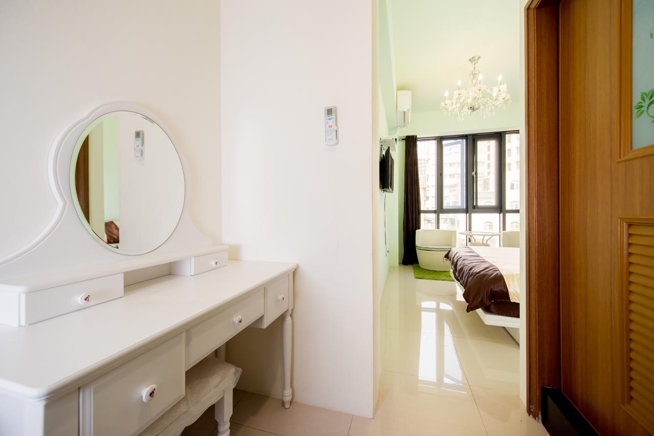 Kaohsiung Raifong Corner Homestay Kültér fotó